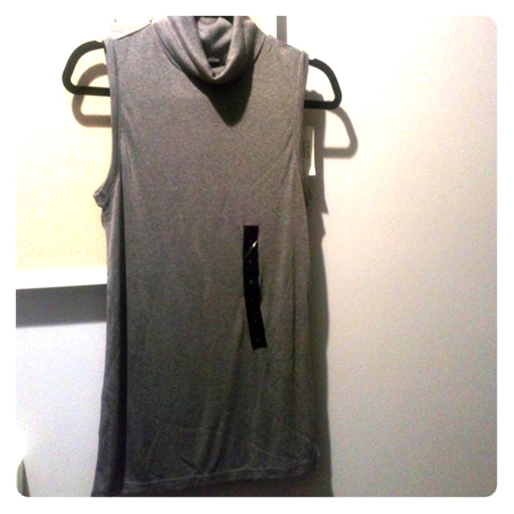 Turtle Neck Gray Sleeveless topa